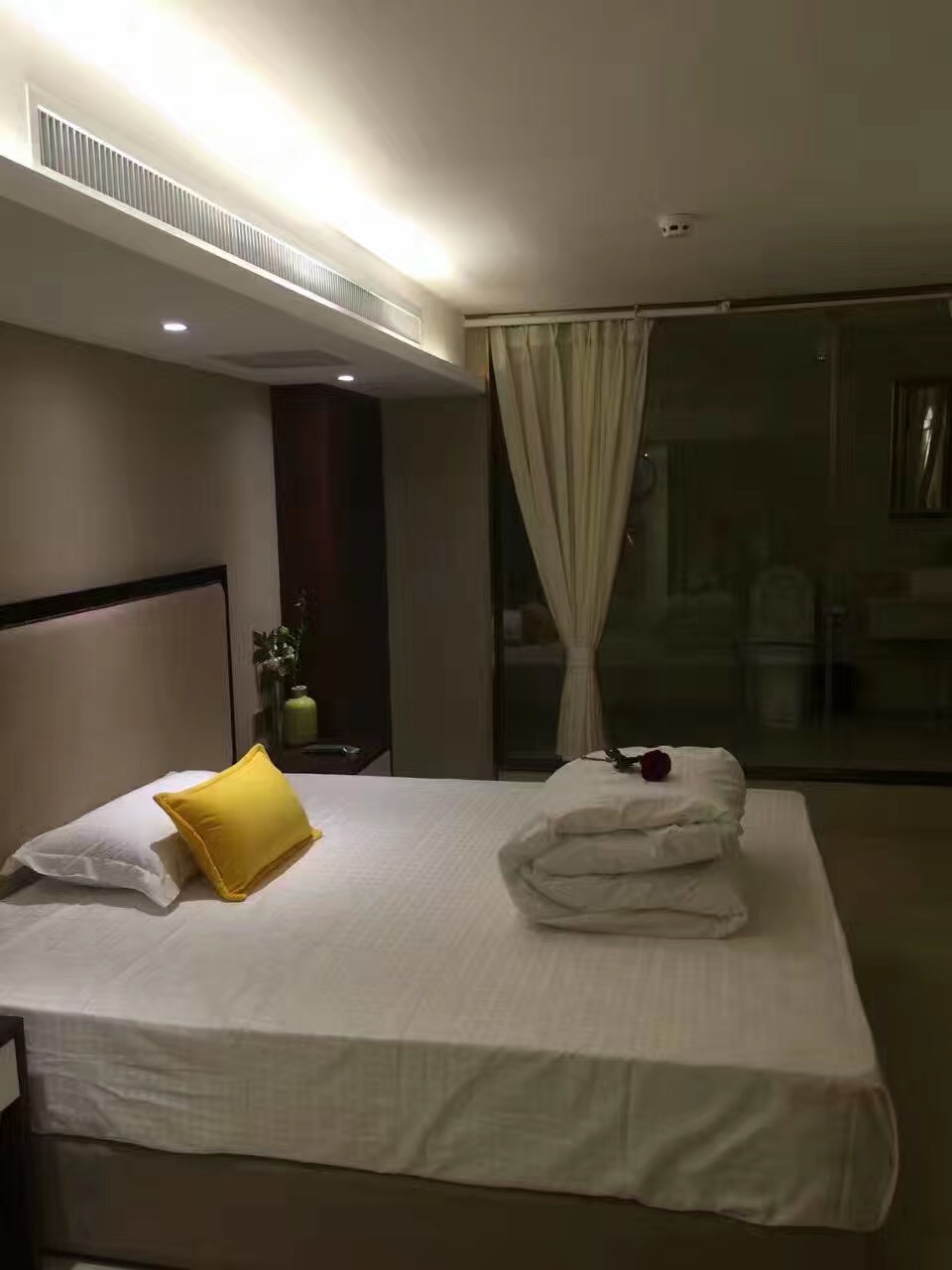 養生按摩床