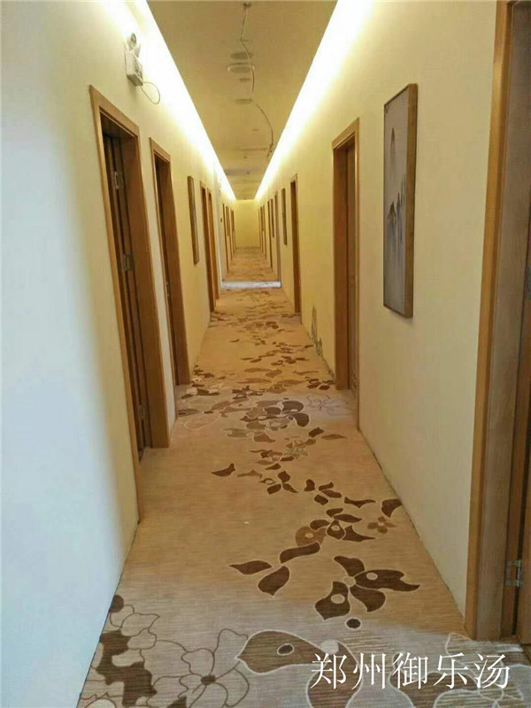 鄭州御樂湯走廊.jpg