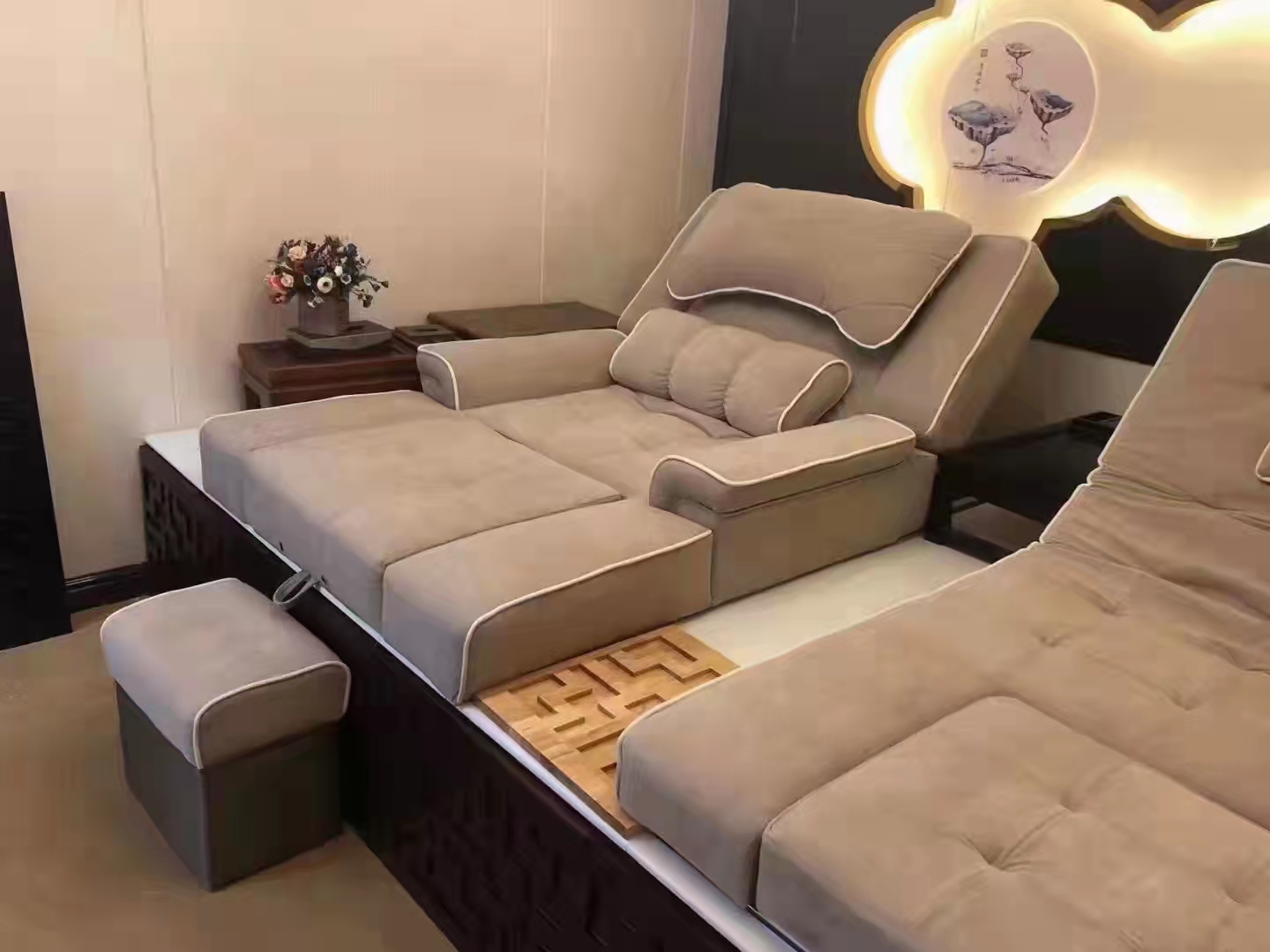 蕓錦足道的足療沙發(fā)